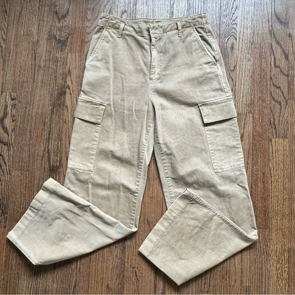 GAP Midrise Loose Khaki Cargo Pants Size 4 - Picture 2 of 10
